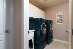 234 Bulrush Cres-small-020-23-Laundry-666x444-72dpi